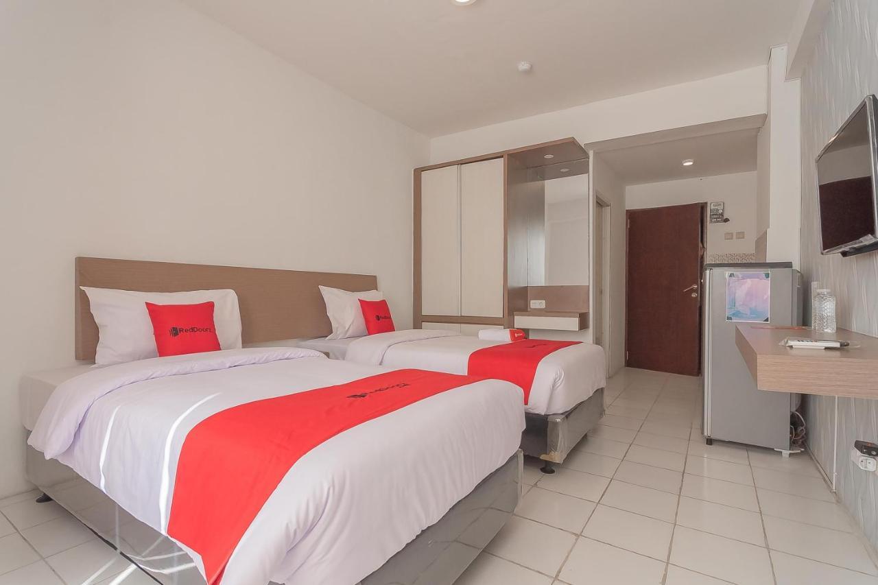 Reddoorz Apartment @ Emerald Towers Bandung Zewnętrze zdjęcie