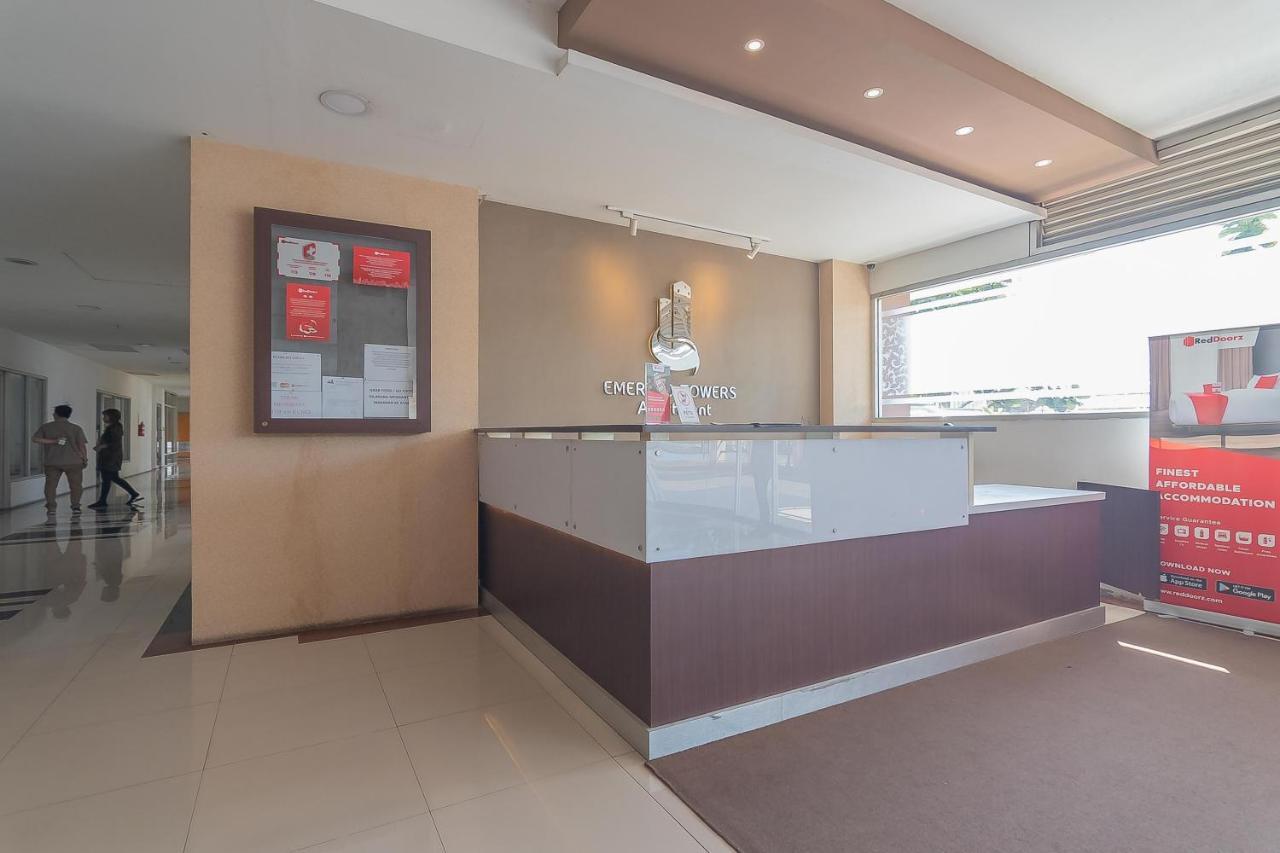 Reddoorz Apartment @ Emerald Towers Bandung Zewnętrze zdjęcie