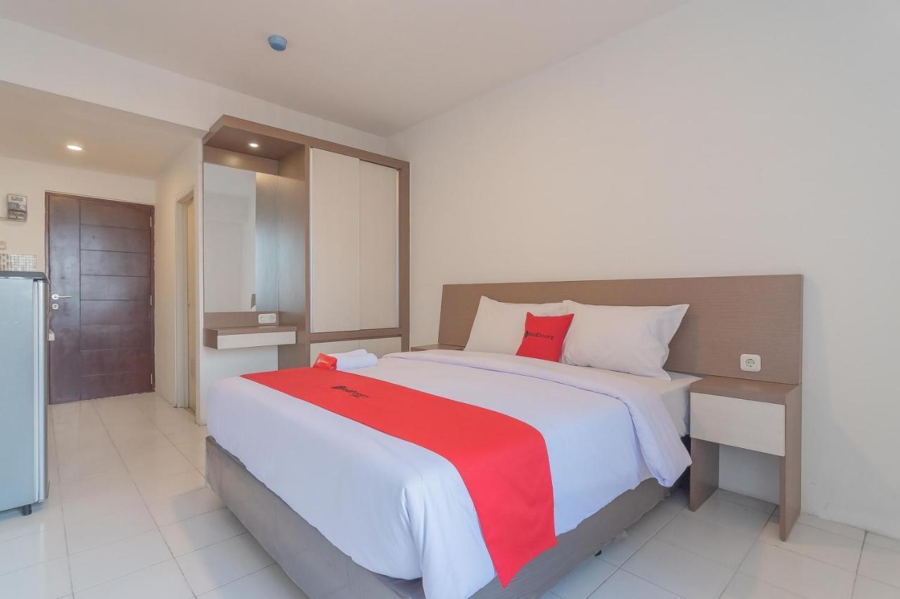 Reddoorz Apartment @ Emerald Towers Bandung Zewnętrze zdjęcie